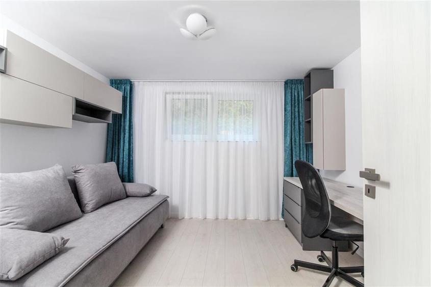 Apartament cu 2 camere decomandat în Zorilor