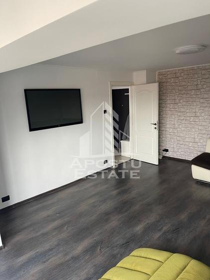 Apartament cu 2 camere decomandat, mobilat în Freidorf