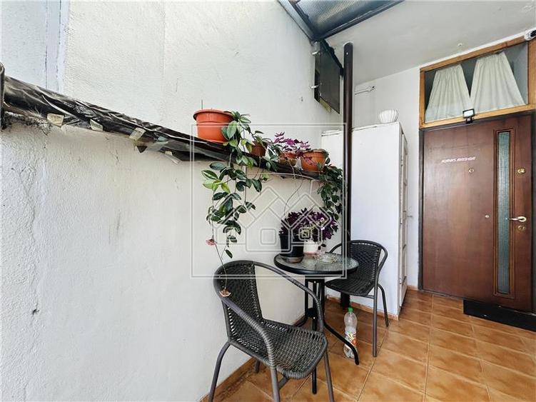 Apartament cu 2 camere nedecomandat în Central