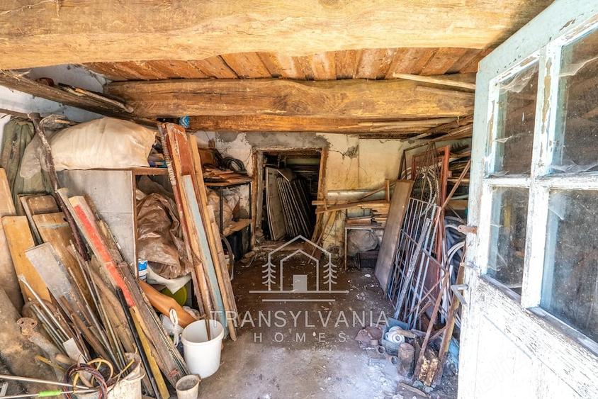 Casă cu Teren 1368 Mp în Livada (Petreștii de Jos)