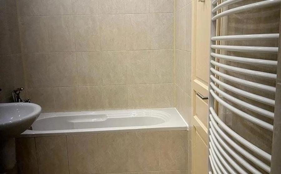 Apartament cu 2 camere decomandat în Dorobanți