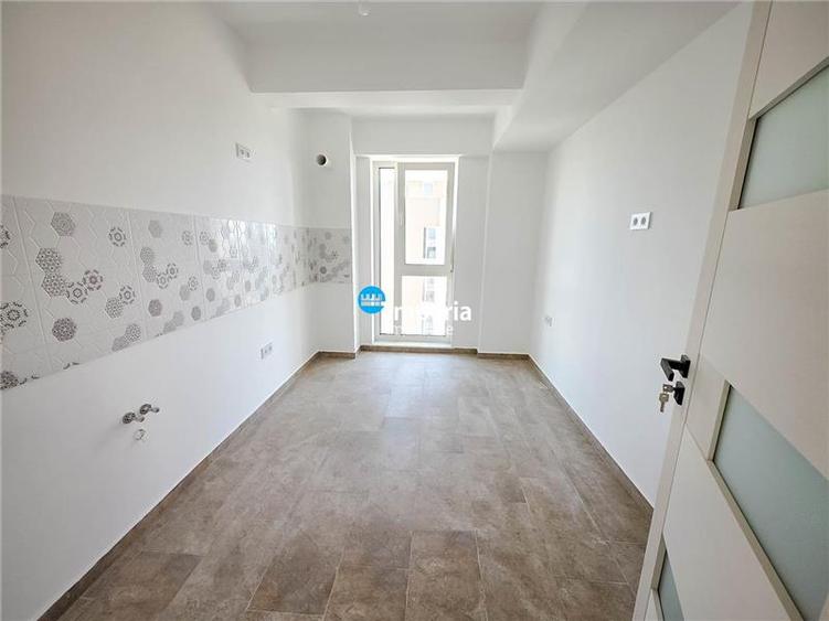 Apartament cu 3 camere decomandat în Copou