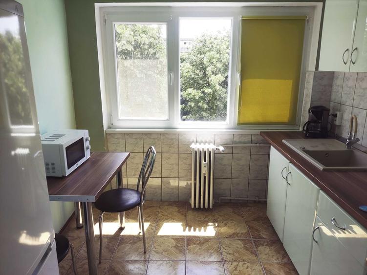 Apartament cu 2 camere semidecomandat în Podgoria