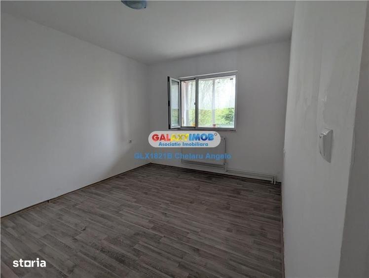 Casă cu 4 camere cu Teren 885 Mp în Gruiu