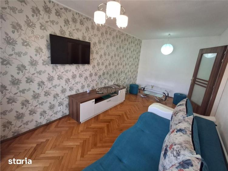 Apartament cu 2 camere decomandat în Central