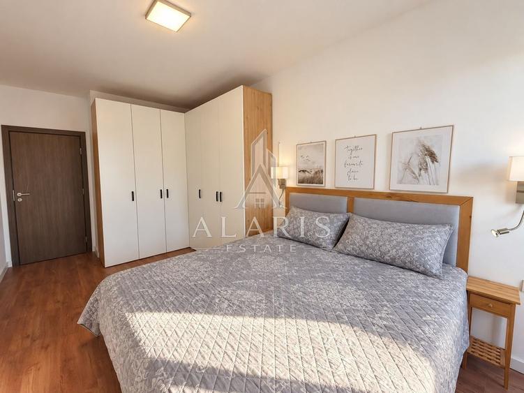 Apartament cu 3 camere semidecomandat, mobilat în Torontalului