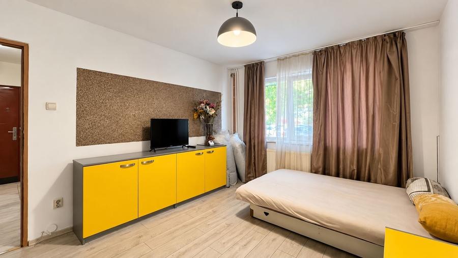 Garsonieră, mobilată în Complex Studențesc