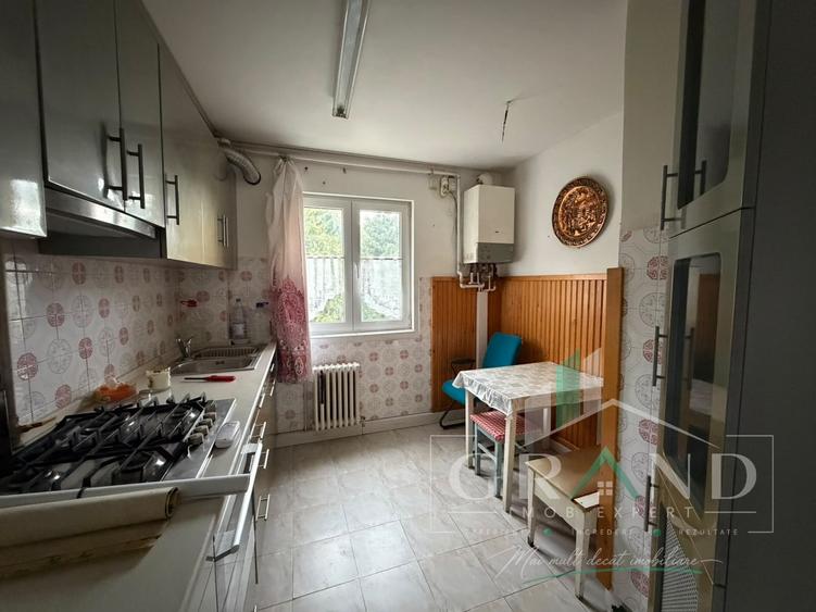 Apartament cu 3 camere decomandat, mobilat în Mănăștur