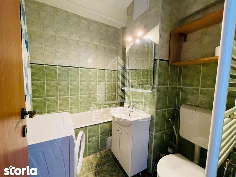 Apartament cu 2 camere semidecomandat în Aurel Vlaicu