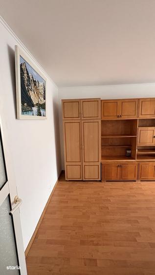 Apartament cu 2 camere decomandat în Exterior Vest