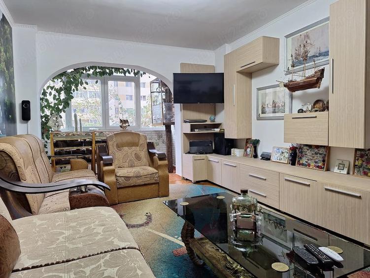 Apartament cu 4 camere decomandat în Nord