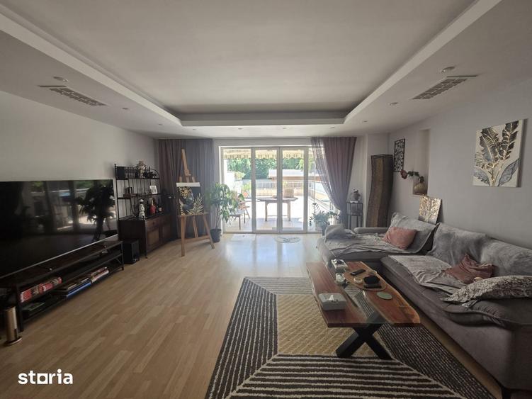 Apartament cu 3 camere în Șoseaua Nordului