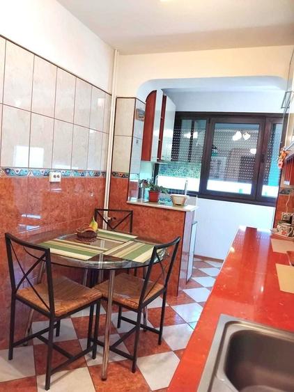 Apartament cu 2 camere semidecomandat în Dristor