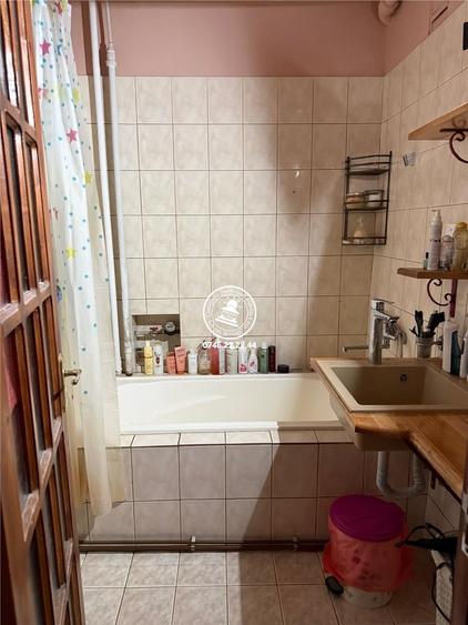 Apartament cu 2 camere decomandat în Copou