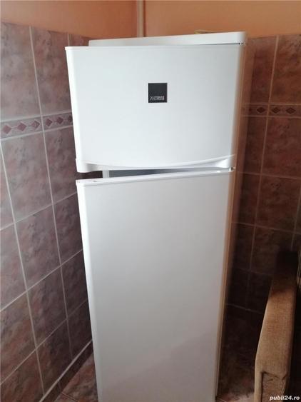 Apartament cu 2 camere nedecomandat în Cetate