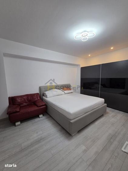 Apartament cu 3 camere în Splaiul Unirii