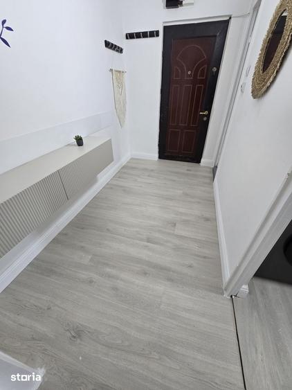Garsonieră decomandată în Rahova