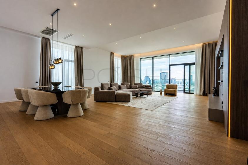 Apartament cu 4 camere decomandat, mobilat în Herăstrău