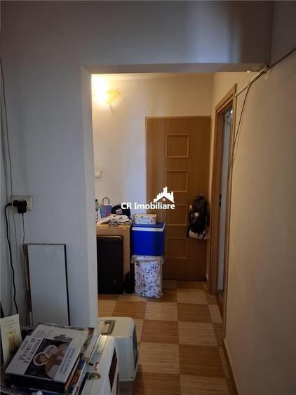 Apartament cu 3 camere decomandat în Dristor