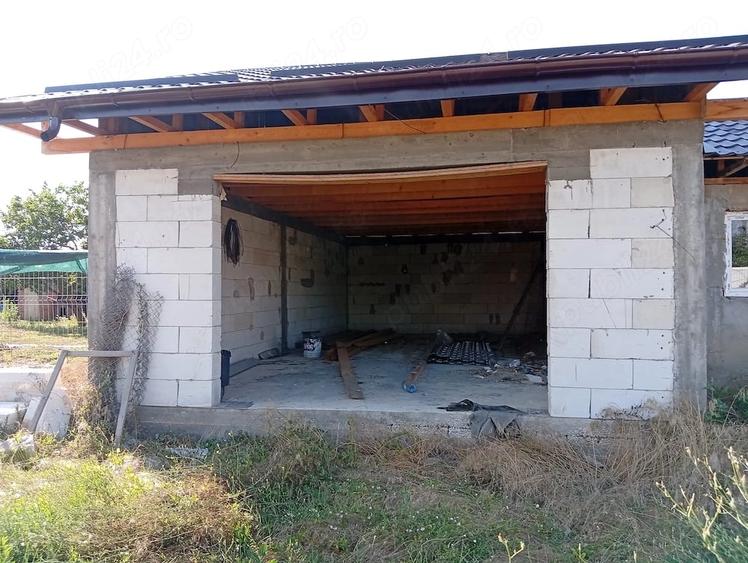 Casă cu 4 camere cu Teren 600 Mp în Găiseanca