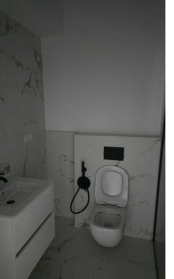 Apartament cu 2 camere decomandat în P-ța Muncii