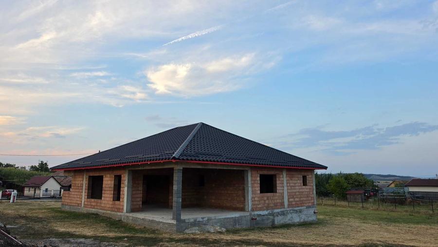 Casa la rosu de vanzare Saulia, jud. Mures - 5