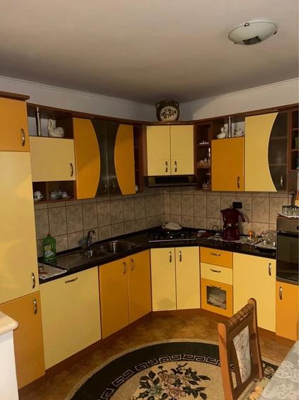 Casă cu Teren 1500 Mp în Tur