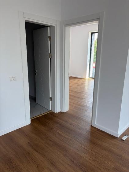 Apartament cu 2 camere decomandat în Corbeanca