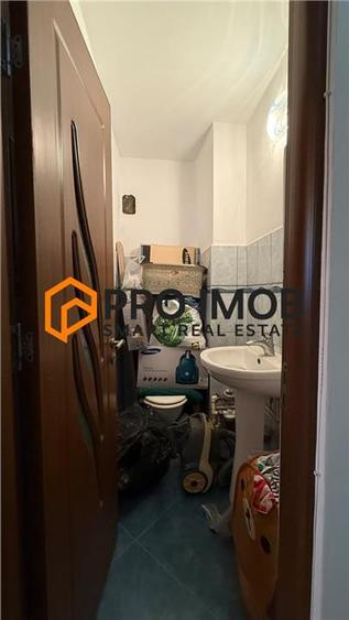 Apartament cu 3 camere decomandat, mobilat în 1 Decembrie