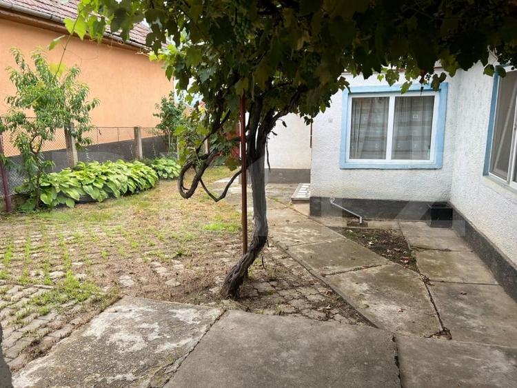 Casă individuală cu 3 camere cu Canalizare în Blaj