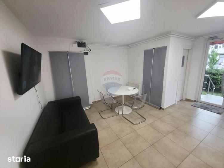 Spațiu comercial, de 60 mp, în Precista