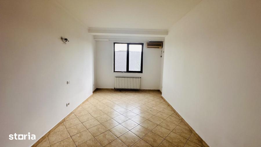 Casă cu Teren 783 Mp în Buriaș