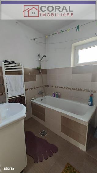 Casă cu 3 camere decomandat cu Teren 640 Mp în Decebal