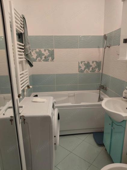Apartament cu 3 camere semidecomandat în Țiglina 1