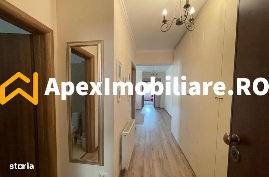 Apartament cu 3 camere decomandat în Tei