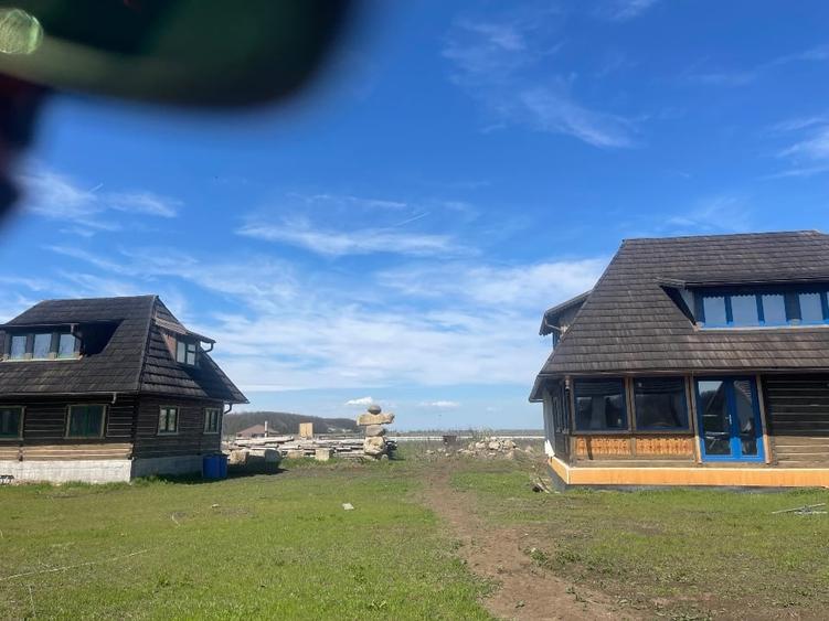 Teren Construcții intravilan de 800 mp, în Runcu