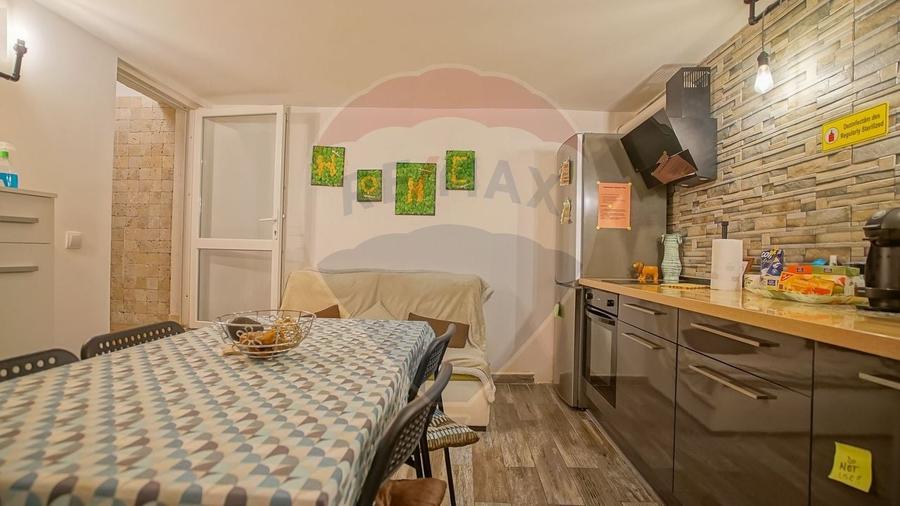 Casă individuală cu 6 camere cu Teren 147 Mp în Centrul Istoric