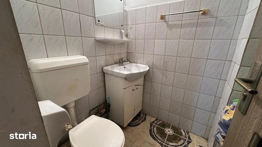 Apartament cu 3 camere în Vitan — fotografia 3
