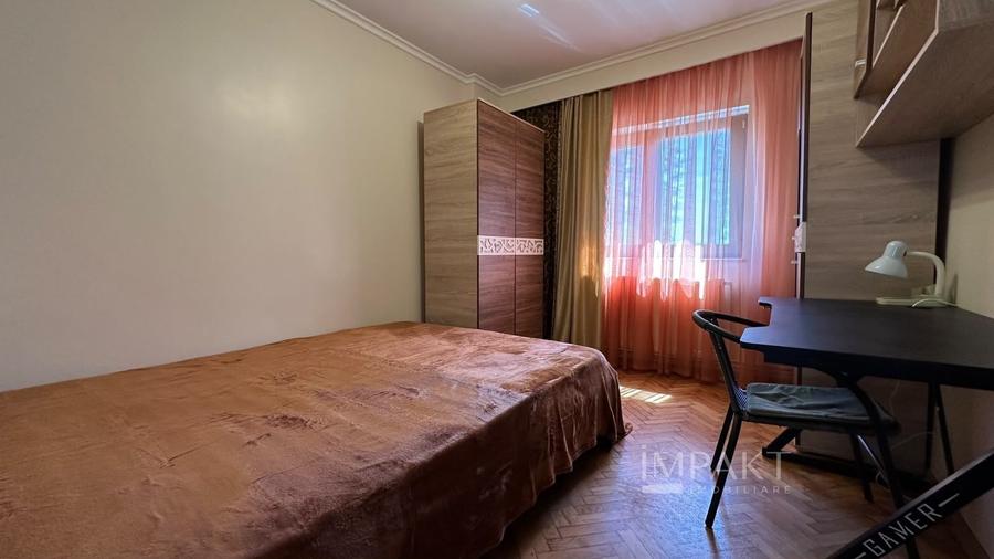 Apartament cu 3 camere decomandat, mobilat în Zorilor
