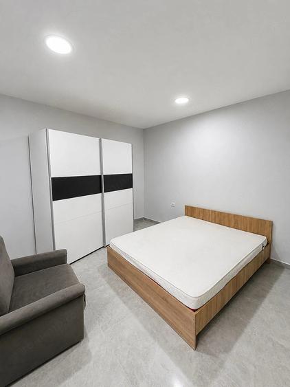 Casă cu 3 camere cu Teren 280 Mp în Central