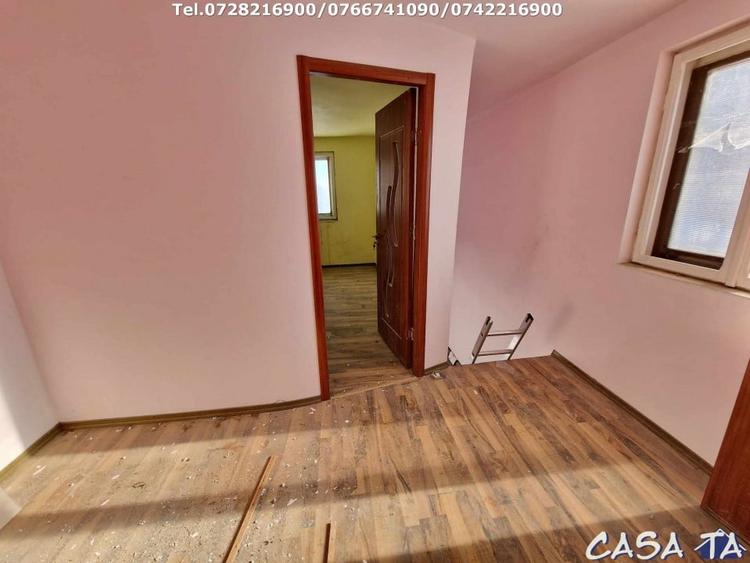 Duplex cu 6 camere cu Teren 250 Mp în Rânca