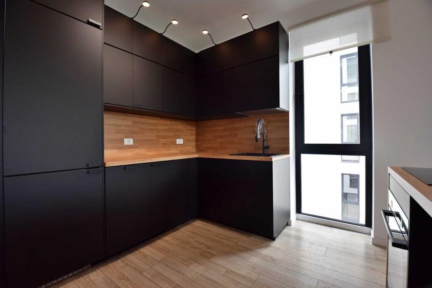 Apartament cu 3 camere decomandat în Herăstrău