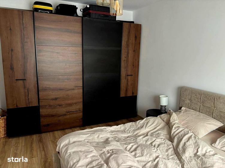 Casă cu 4 camere cu Teren 90 Mp în Ștefănești