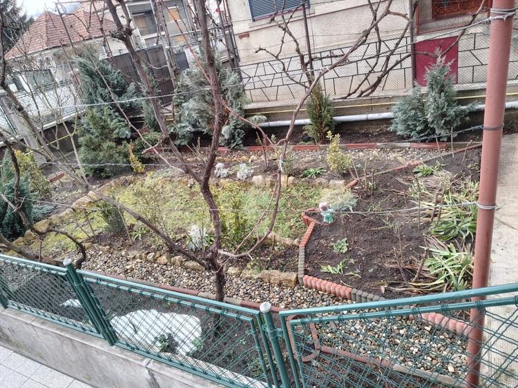 Casă individuală cu 3 camere cu Canalizare în Baciu