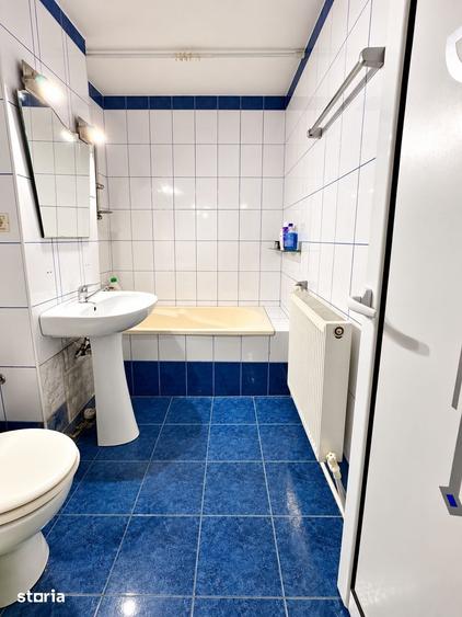 Apartament cu 2 camere semidecomandat în Republicii