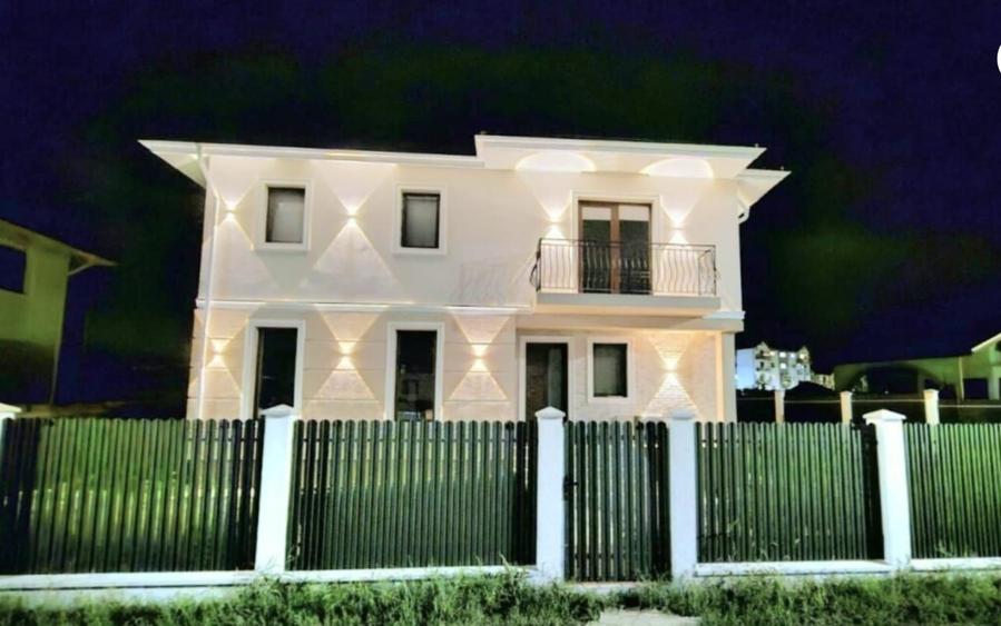 Casă individuală cu 4 camere cu Teren 500 Mp în Miroslava