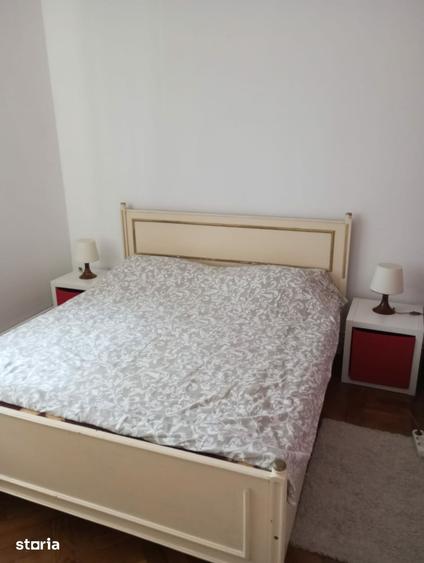 Apartament cu 2 camere semidecomandat în Gara de Nord