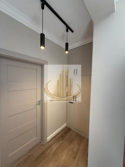 Duplex cu 5 camere cu Canalizare în Ghiroda