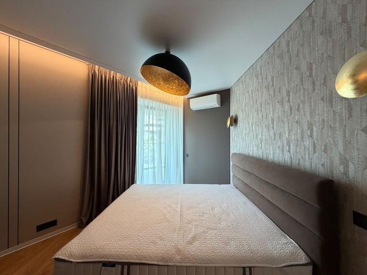 Apartament cu 2 camere semidecomandat, mobilat în Barbu Văcărescu