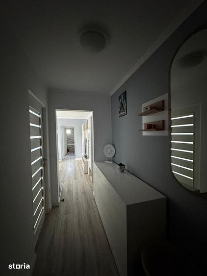 Apartament cu 3 camere în Rogerius
